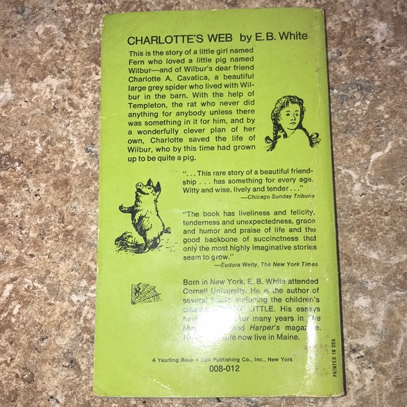 Charlotte’s Web Book - Picture 2 of 5